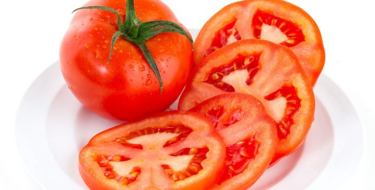 No todas las variedades de tomate sirven para las ensaladas. Escoge la que mejor se adapte según cómo lo quieras consumir (en ensalada, en zumo, en salsa, en tostadas...)