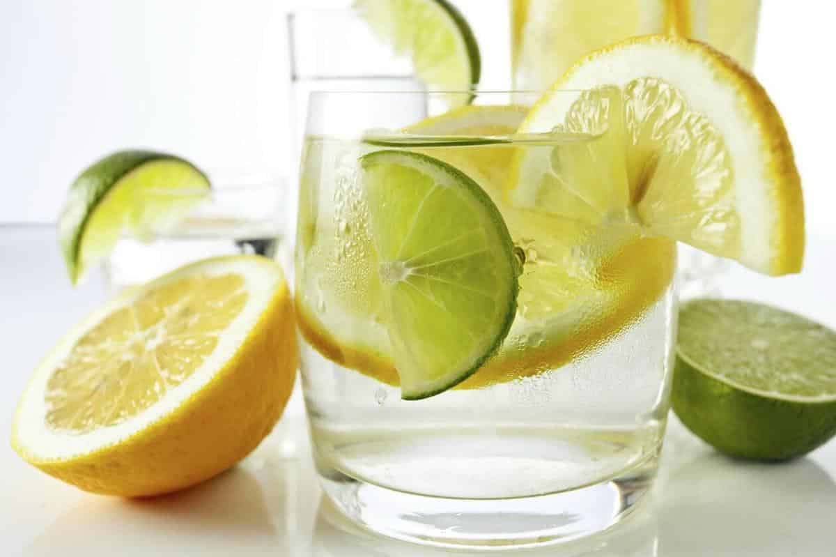 agua con limon ayunas