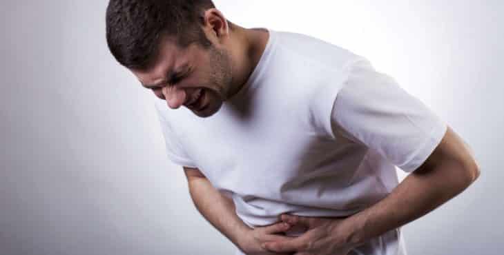 El dolor abdominal se refiere al comúnmente referido dolor de estómago