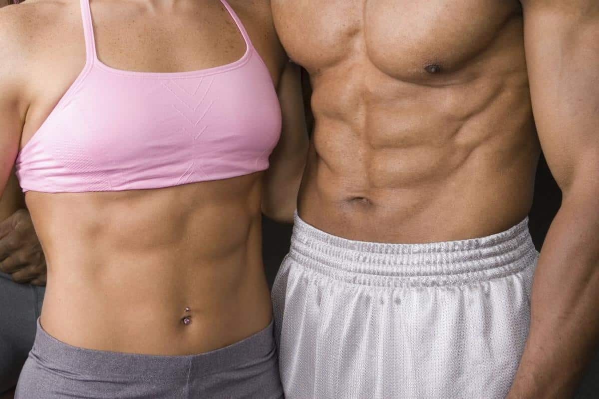 Hay ejercicios específicos que junto al resto de las medidas te ayudarán a fortalecer los músculos abdominales