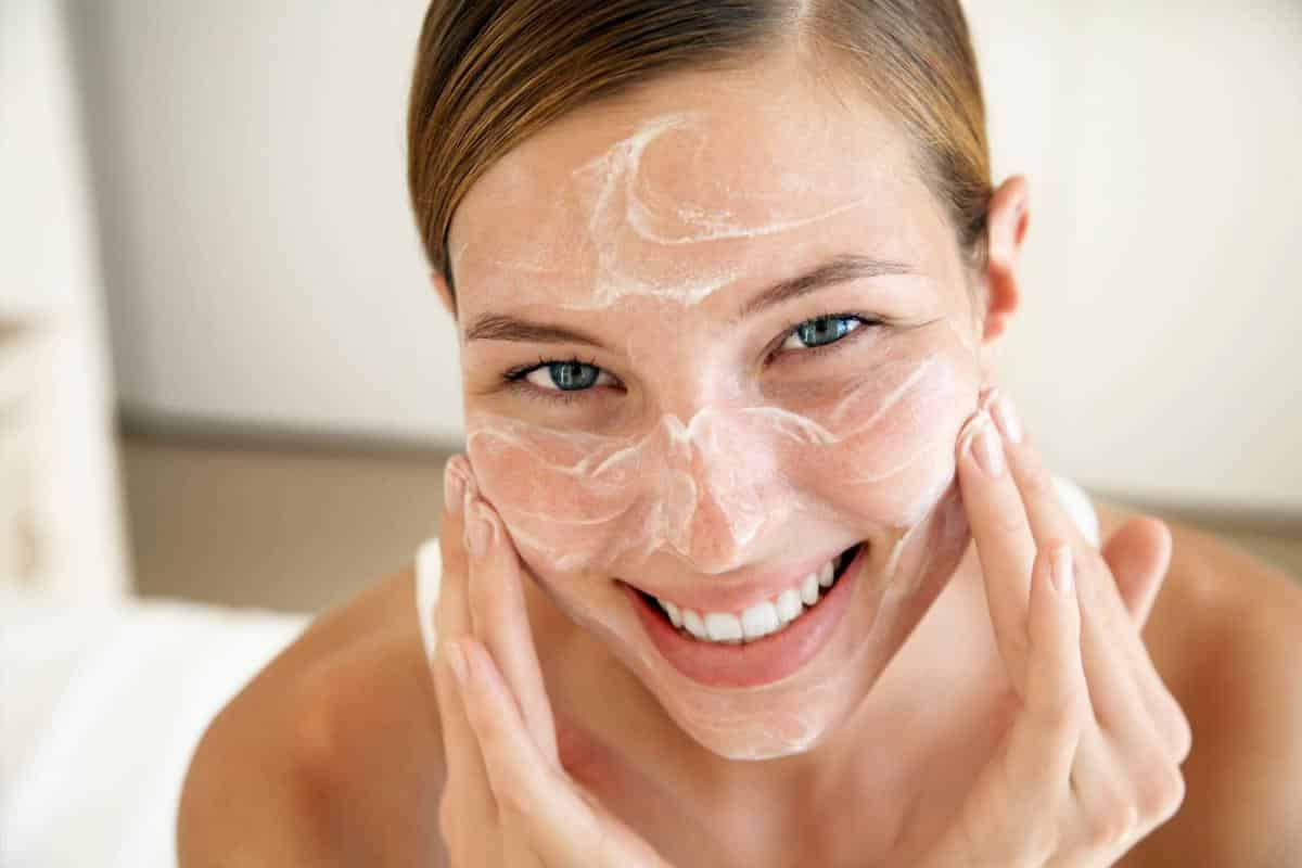 combatir el acne jabón de aloe vera y miel