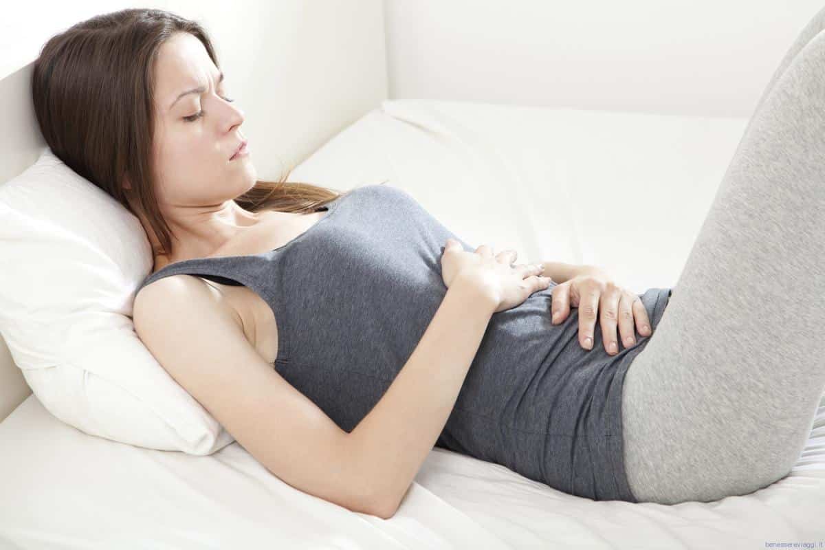 Dolor bajo vientre, ¿de qué puede ser síntoma?