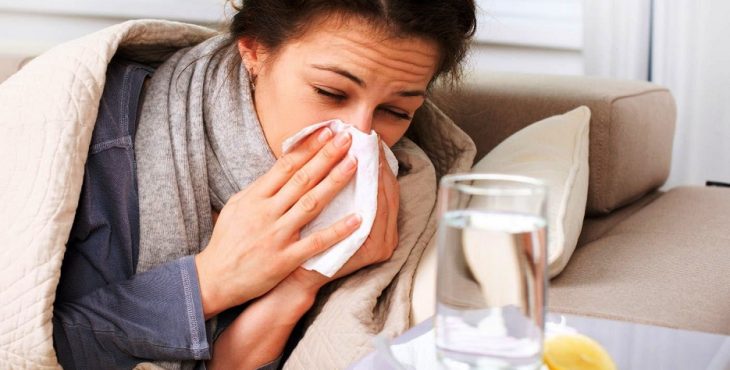 Los síntomas del resfriado común pueden ser tratados con ibuprofeno y el paracetamol 