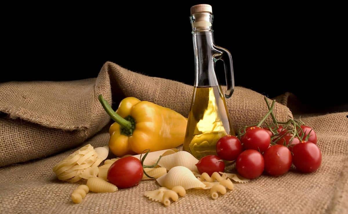 10 alimentos que no pueden faltar en tu menú de la Dieta Mediterránea