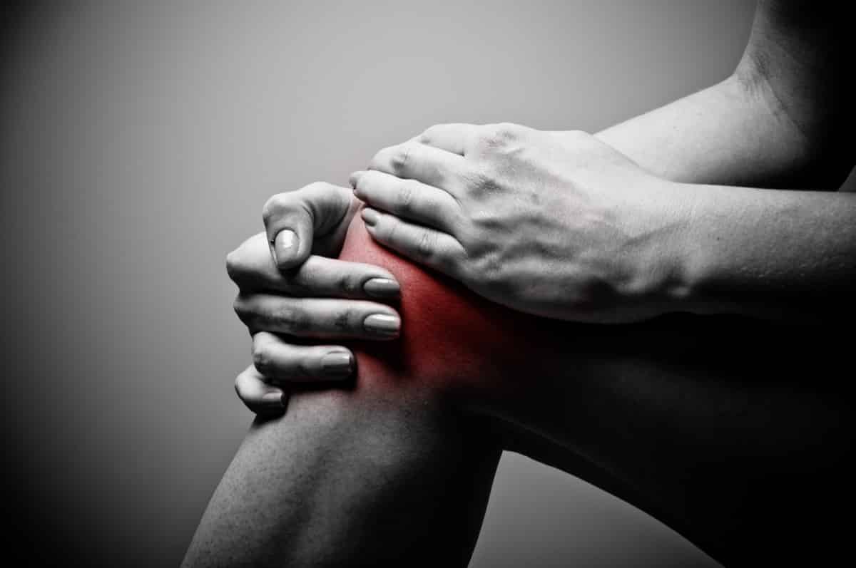 ¿Sabes cómo aliviar el dolor de rodillas de forma natural?