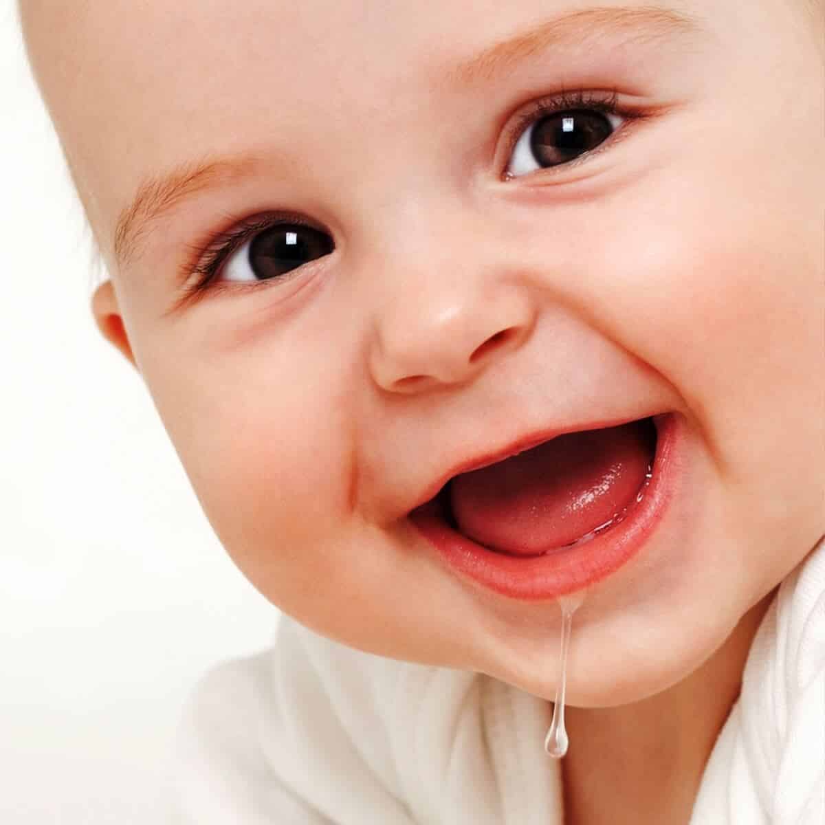 La sialorrea en los bebes es muy común.