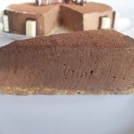 Porción tarta mousse de chocolate