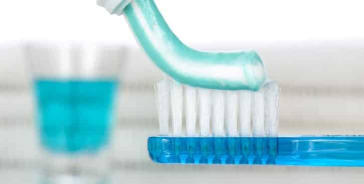 usos de la pasta de dientes