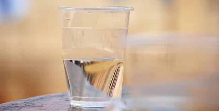 Ingerir dos litros de agua por día es la mejor prevención de la infección de orina y sus síntomas