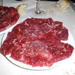 Cena con carnes rojas