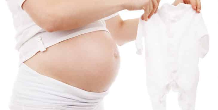 Los cambios hormonales del embarazo repercuten en la preparación de la mujer para el mantenimiento de la gestación