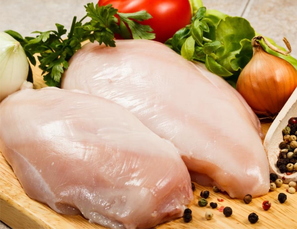 pollo al horno El pollo y el yogur son ingredientes fundamentales en la india