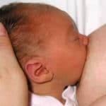 Alimentacion materna del bebe