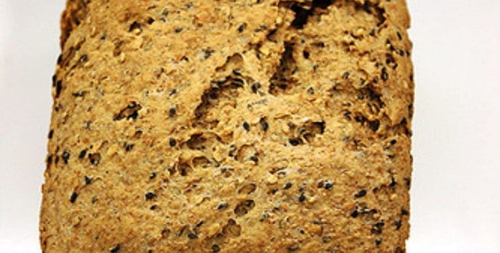 Pan con más vitaminas y beneficios de las semillas de lino