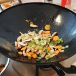 Chop suey de pollo