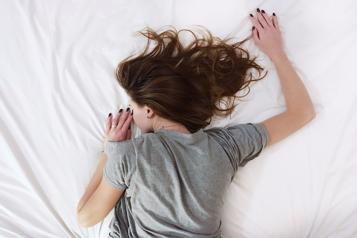 Cómo dormir mejor en verano: trucos y consejos que te ayudarán Elige el colchón perfecto y mejora tu sueño