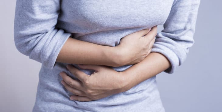 El dolor en el abdomen puede ser síntoma de varias enfermedades