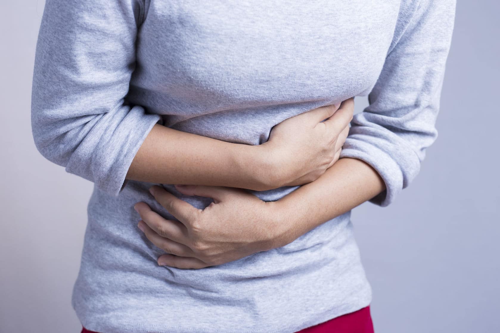 El dolor en el abdomen puede ser síntoma de varias enfermedades