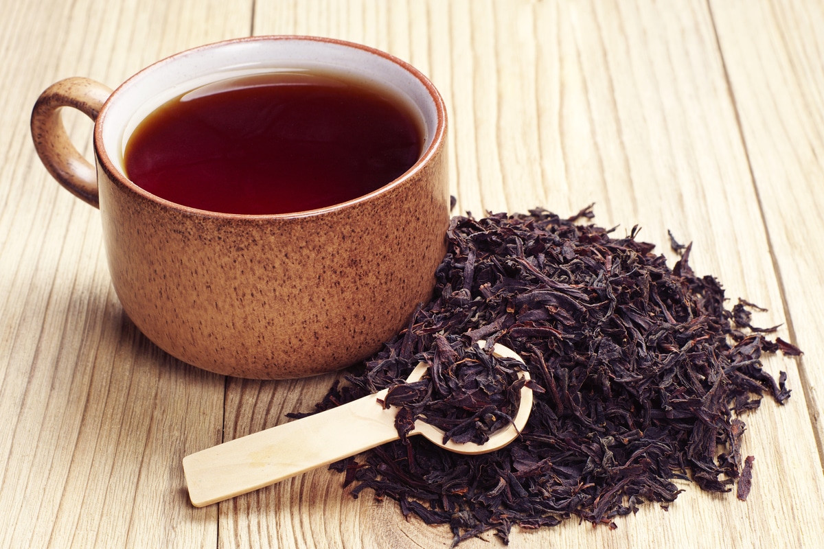 Propiedades del té negro, bebida aromática y estimulante