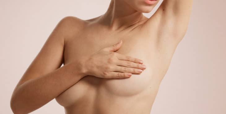 Buscando signos de alteraciones en los senos